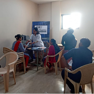 Free Eye Checkup Camp at Khyati Industry, Goregaon West Image 2